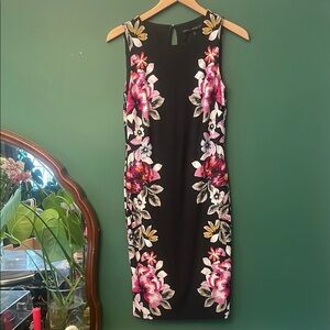 White House Black Market Womens XS Floral Sleeveless Lined Knit Dress